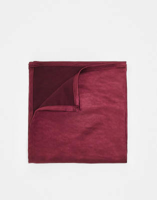 Six Stories Six Stories satin pocket square in burgundy-Red