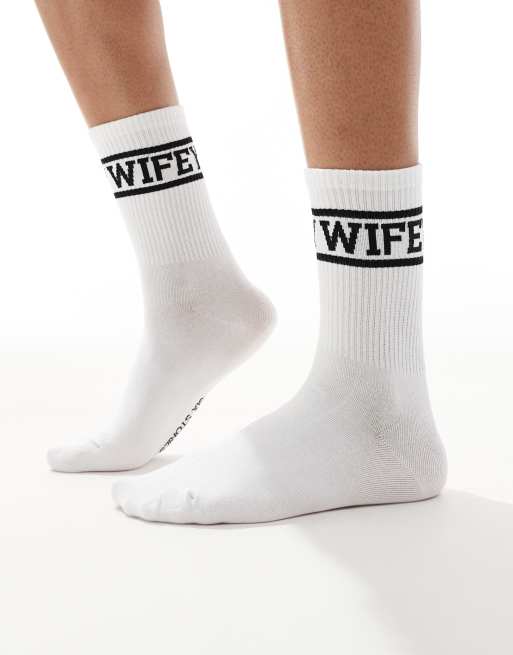 Six Stories - Wifey - Sokken in wit met zwart