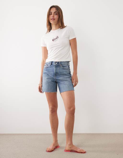 Six Stories – Wifey – Vit, liten t-shirt med hästskodesign, 3 av 4