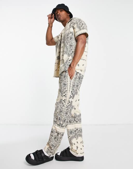 Sixth June - Broek met rechte pijpen in beige bedekt met bandanaprint, deel van co-ord set