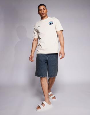 Sixth June Contrast Embroidered Heart Detail T-shirt