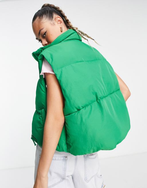 CROPPED PUFFER GILET - Light green