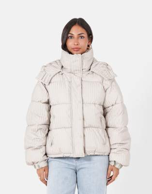 Sixth June - Iridescent - Oversize-Steppjacke in Beige-Neutral