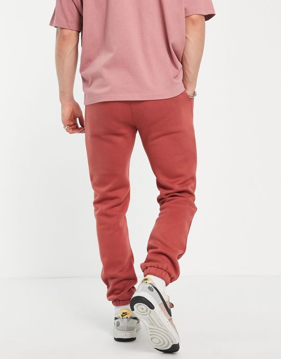 https://images.asos-media.com/products/sixth-june-jersey-joggers-in-burgundy-part-of-a-set/201844202-2?$n_550w$&wid=550&fit=constrain