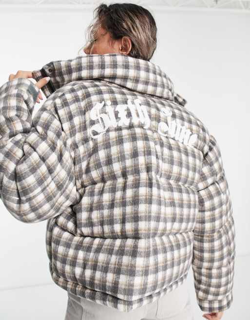 Sixth June – Ljus, rutig pufferjacka i oversize med boxig passform och logga baktill