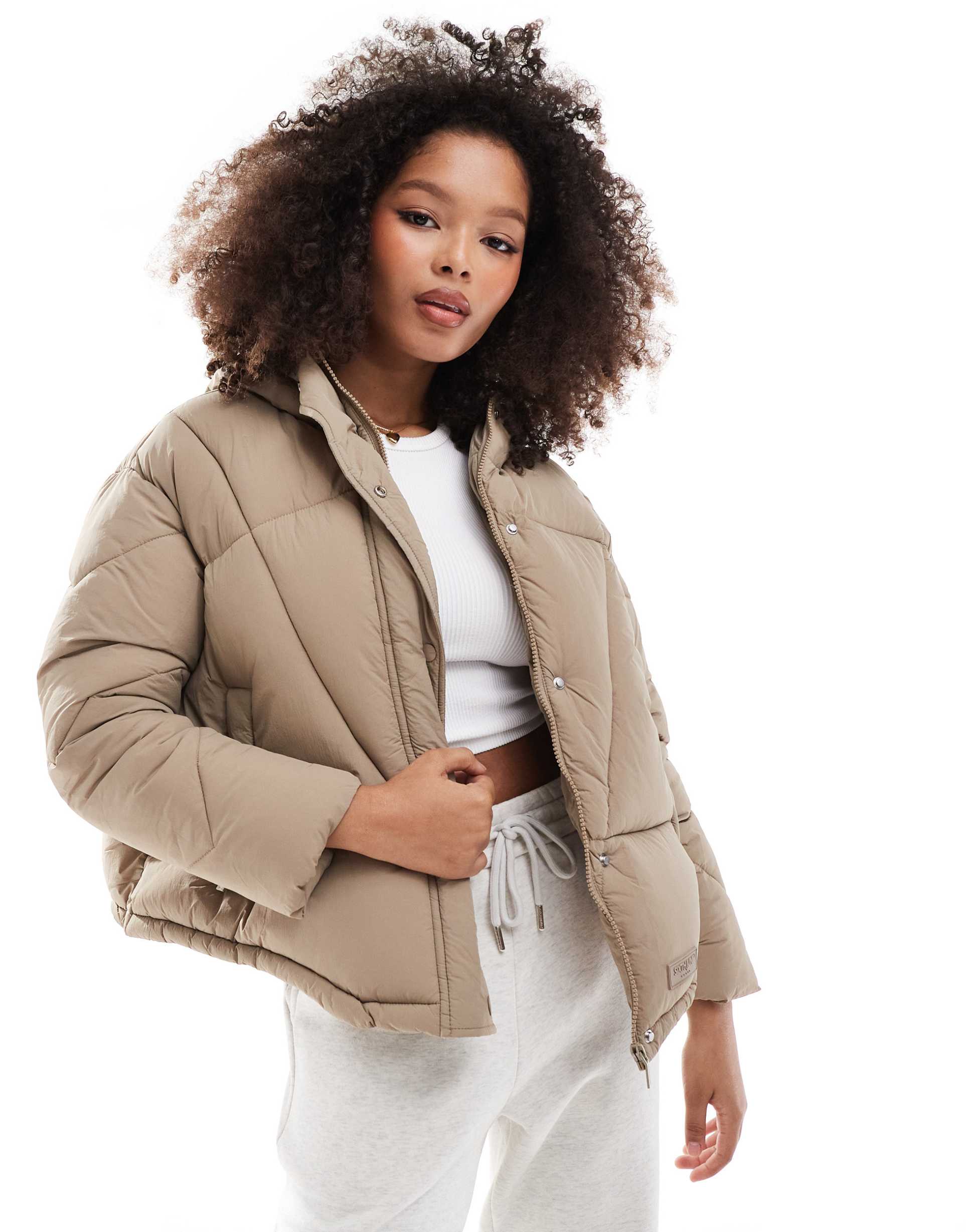 sixth june logo puffer coat in beige