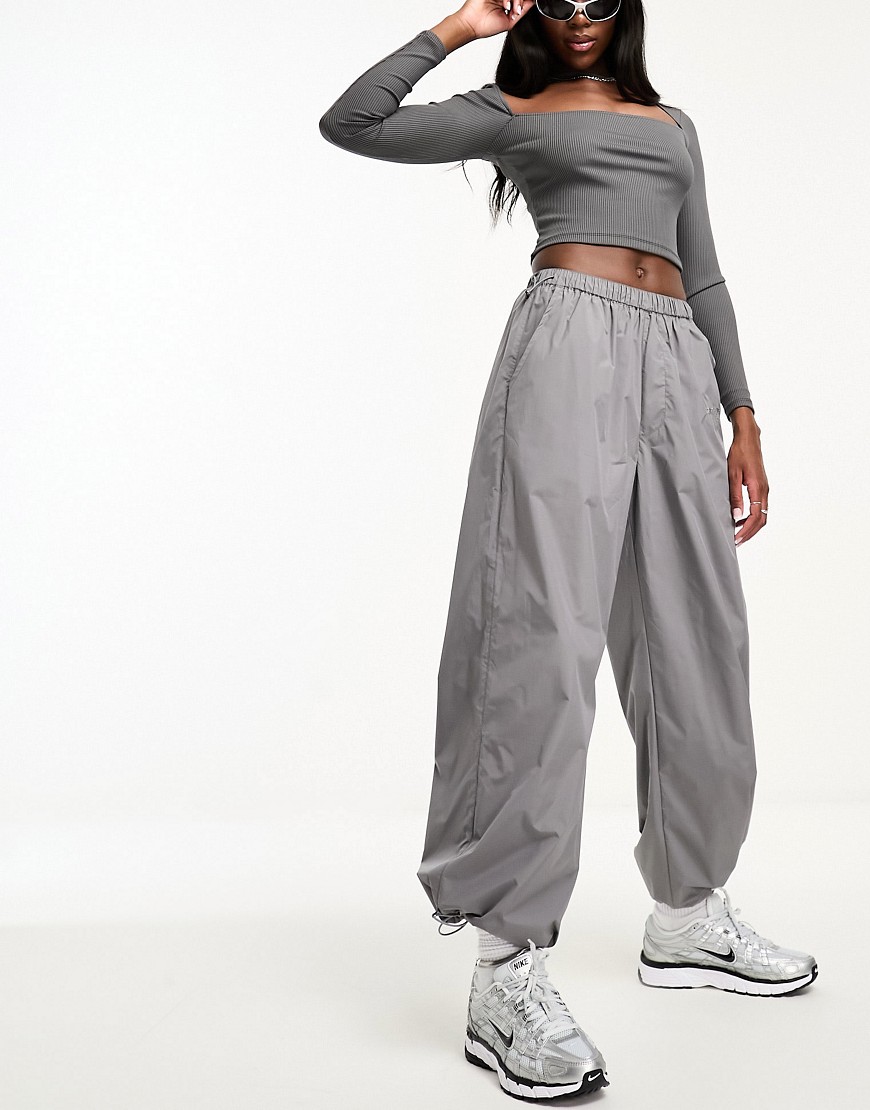 low waist nylon parachute pants in gray