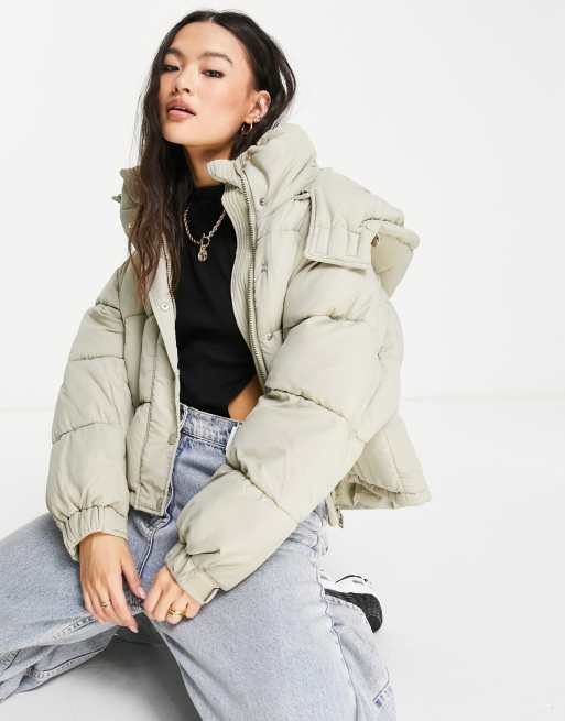 Oversized cropped puffer jacket