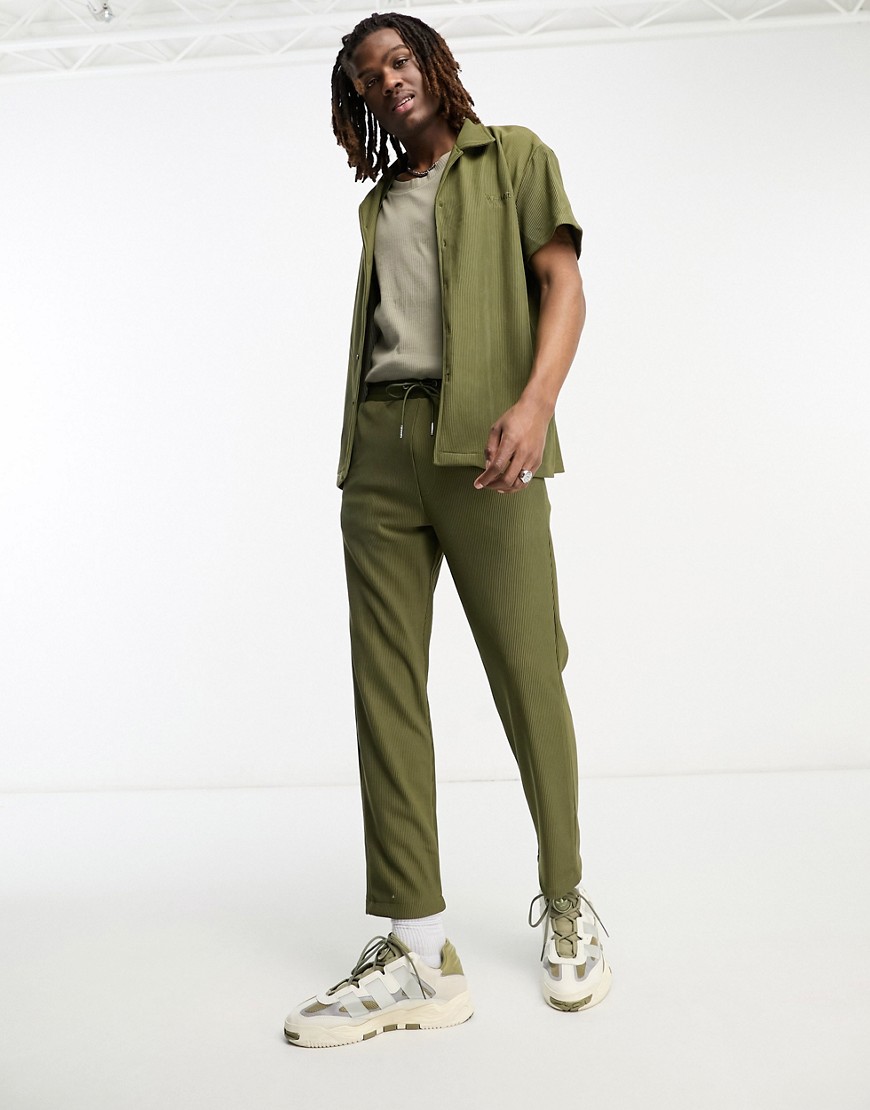 SIXTH JUNE PLISSE PANTS IN OLIVE-GREEN