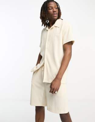 Sixth June Sixth June plisse shorts in beige-Neutral