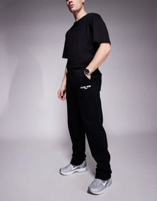 printed motif straight leg sweatpants in black