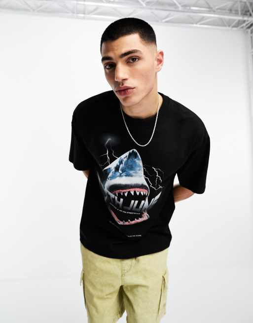 Shark on sale tee givenchy