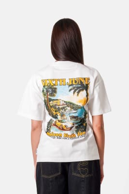 Sixth June - T-Shirt in Wollweiß mit „Coast"-Rückenprint