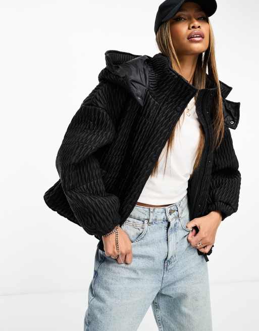 Black cropped puffer jacket with faux fur discount hood