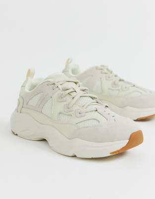 skechers stamina off white