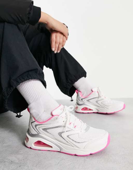 Pink skechers with outlet bow