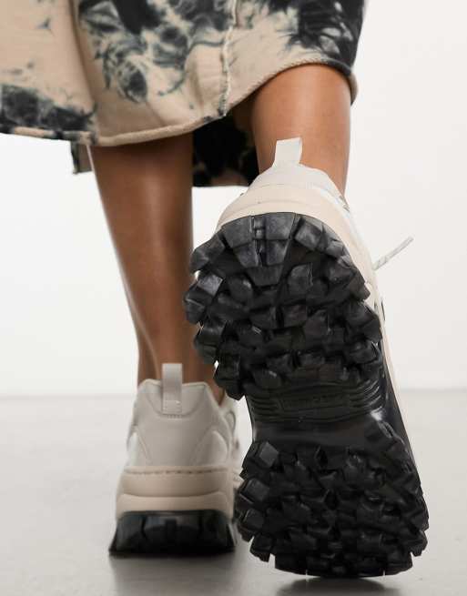 Skechers x Doja Cat Hi-Ryze chunky sneakers in beige | ASOS