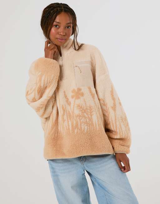 Skinnydip Disney the fox and the hound fleece jacket in ecru, 2 of 4