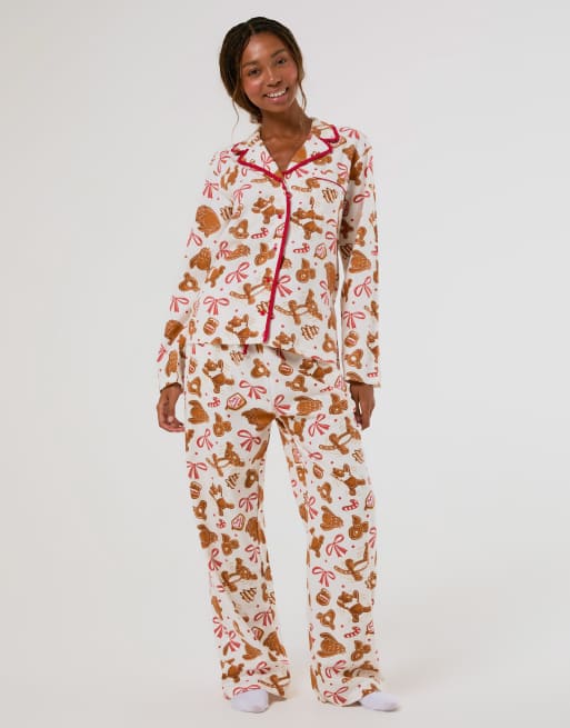 Skinnydip Disney winnie the pooh christmas pyjama set with scrunchie in white, 4 of 4
