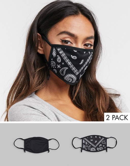 Skinnydip Exclusive2 pack face covering with adjustable straps in plain black and bandana print