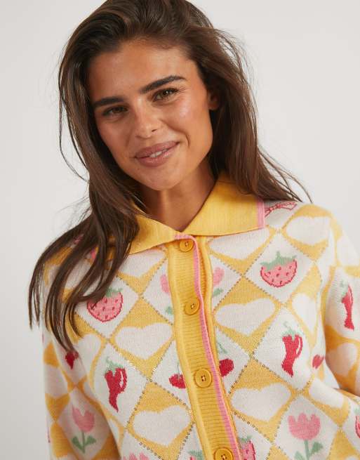 Skinnydip Floral diamond knitted cardigan in yellow, 3 of 4