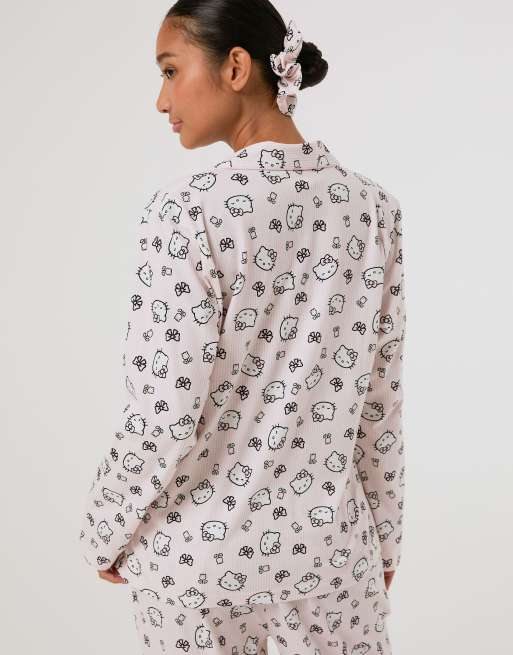 Skinnydip Hello kitty x skinnydip pyjama set with scrunchie in white, 2 of 4