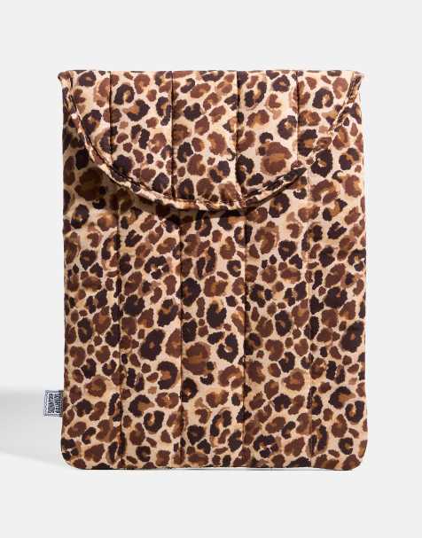 Skinnydip Leopard print laptop sleeve 13/14" in black - view 1