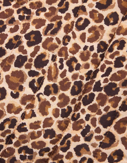 Skinnydip Leopard print laptop sleeve 13/14" in black, 4 of 4
