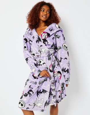 Skinnydip london disney nightmare before christmas dressing gown in black |  ASOS