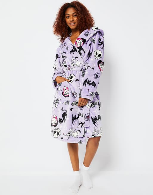 nightmare before christmas dressing gown Disney The Nightmare Before Christmas Dressing Gown Mens Black Pjs Bathrobe  Small at Amazon Men's Clothing store