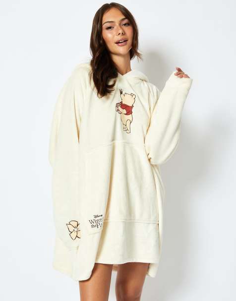Skinnydip London Disney Winnie The Pooh Blanket Hoodie - view 1
