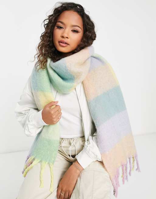 Fluffy scarves store