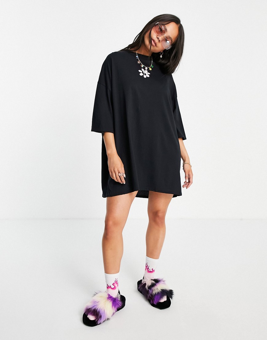 Skinnydip - Robe t-shirt oversize à motif pâquerette - Noir