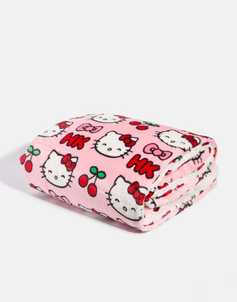 Skinnydip Skinnydip london hello kitty cherry blanket in pink - view 1
