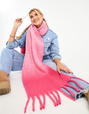 Skinnydip supersoft blanket scarf in pink ombre
