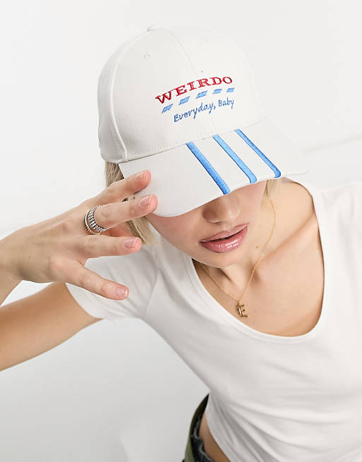 Skinnydip Weirdo slogan cap in white