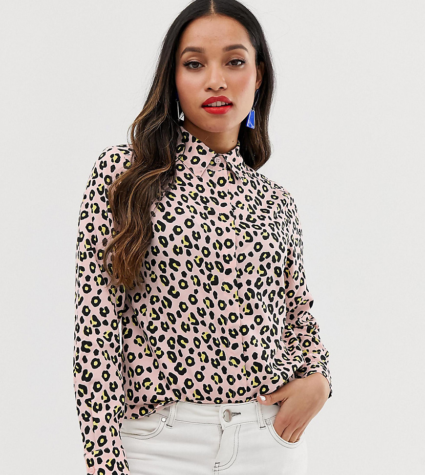 Skjorte i leopardprint fra Brave Soul Petite-Multifarvet