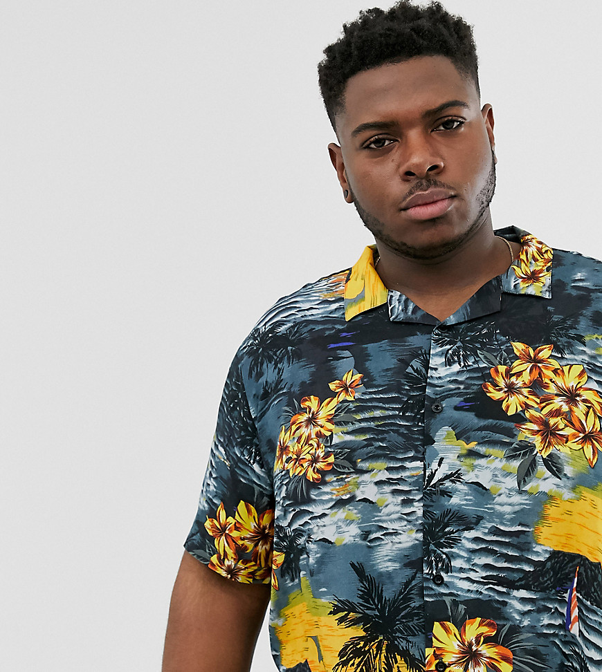 Skjorte med reverskrave og tropisk print fra Jacamo-Sort