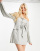 Thumbnail 1 van 4