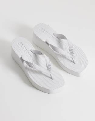 Sleepers High Platform Flip Flops In White