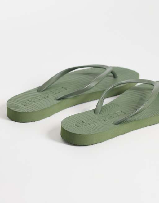 SLEEPERS - Smaltoelopende teenslippers in groen, 4 van 4