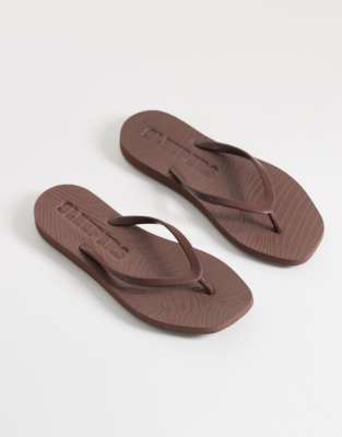 Sleepers Tapered Flip Flops In Brown