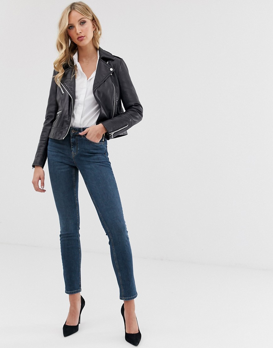 Slidte jeans med smal pasform fra Vero Moda-Blå