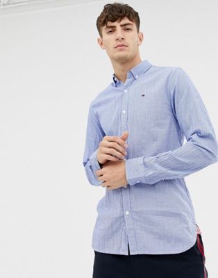 Slimfit-skjorte i bæk og bølge med logo fra Tommy Hilfiger-Blå