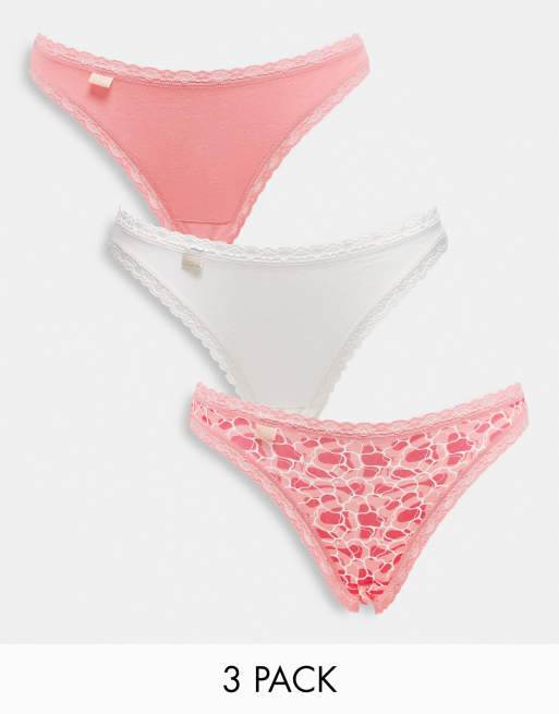 Sloggi - 24/7 Weekend - Pakke med 3 par tangabriefs med blondekant og sloganprint i orange farver