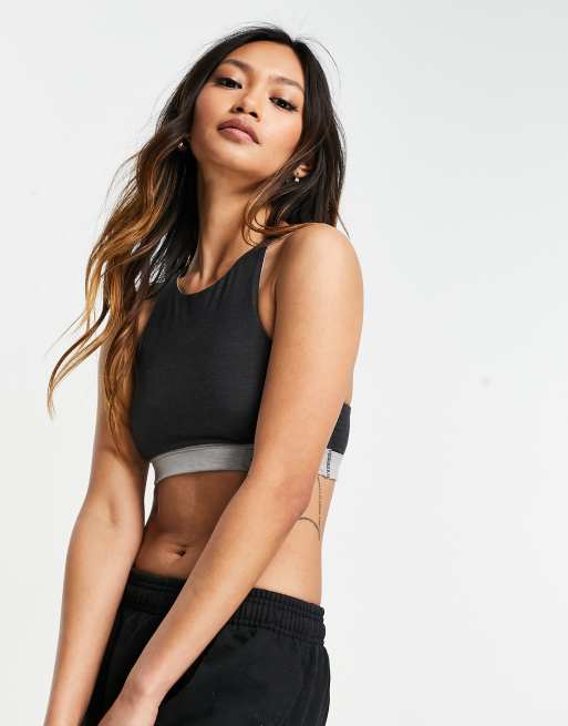 Reggiseno sportivo sloggi on sale