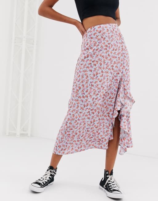 Småprintet blomstret nederdel med flæser fra New Look, 4 af 4