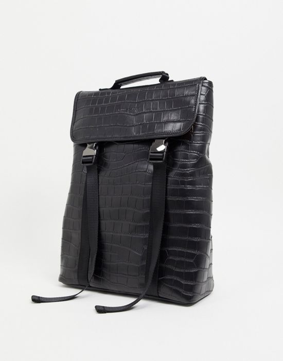 https://images.asos-media.com/products/smith-canova-double-clip-croc-backpack/21844210-1-black?$n_550w$&wid=550&fit=constrain