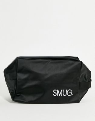 SMUG washbag with logo