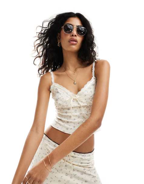 SNDYS bow front lace trim cami top co-ord in vintage floral - view 1